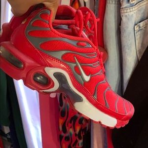 Nike airmax plus university sneakers
